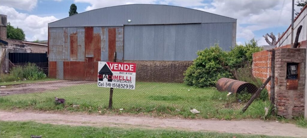 Galpón de 225 m² sobre terreno de 652 m² en Álvarez
